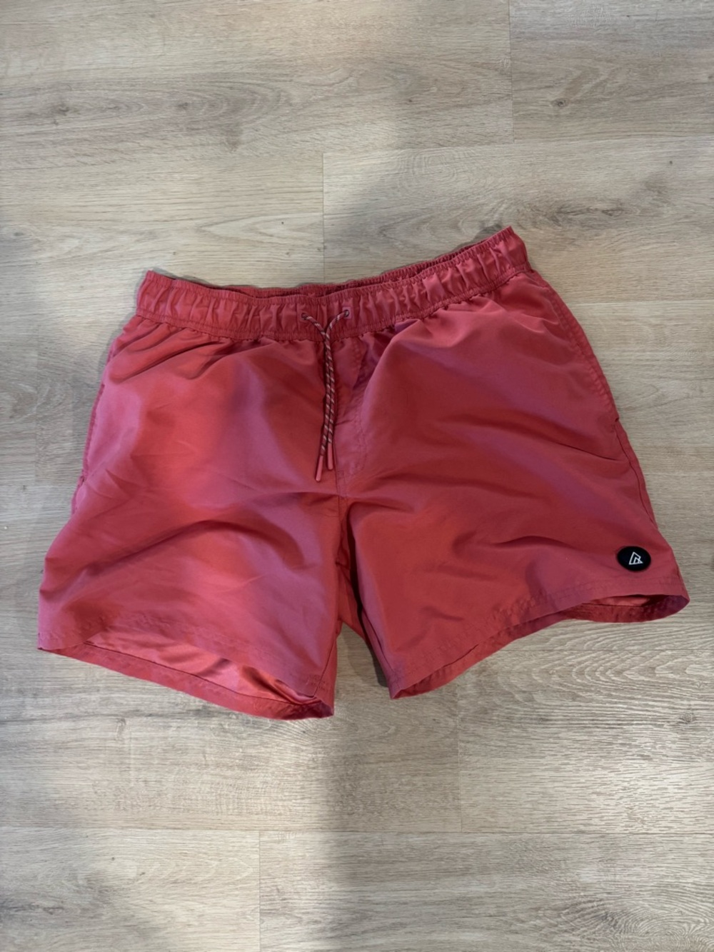 Rip zone men’s XL swim trunks EUC